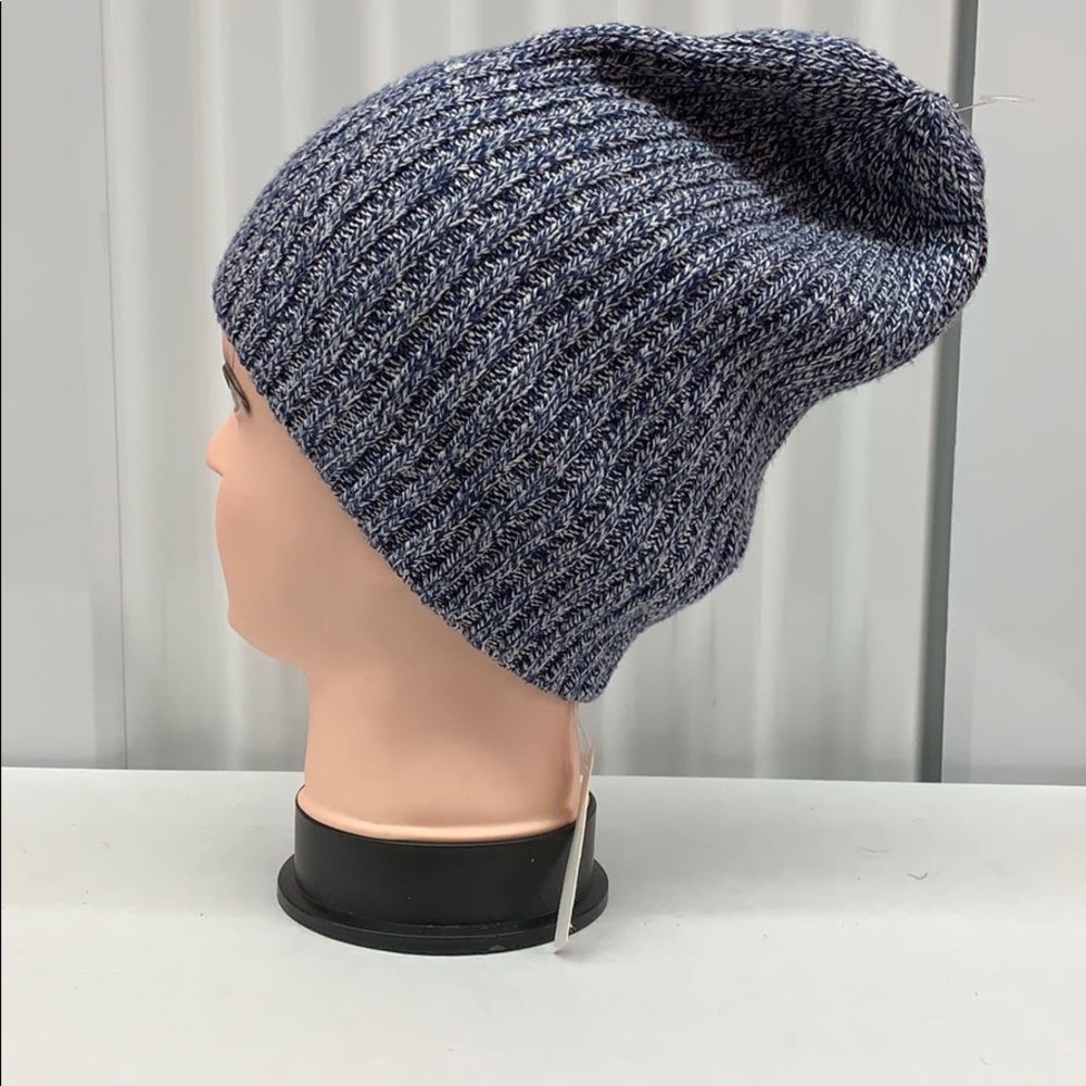 Blue comfy hat - Picture 2 of 2